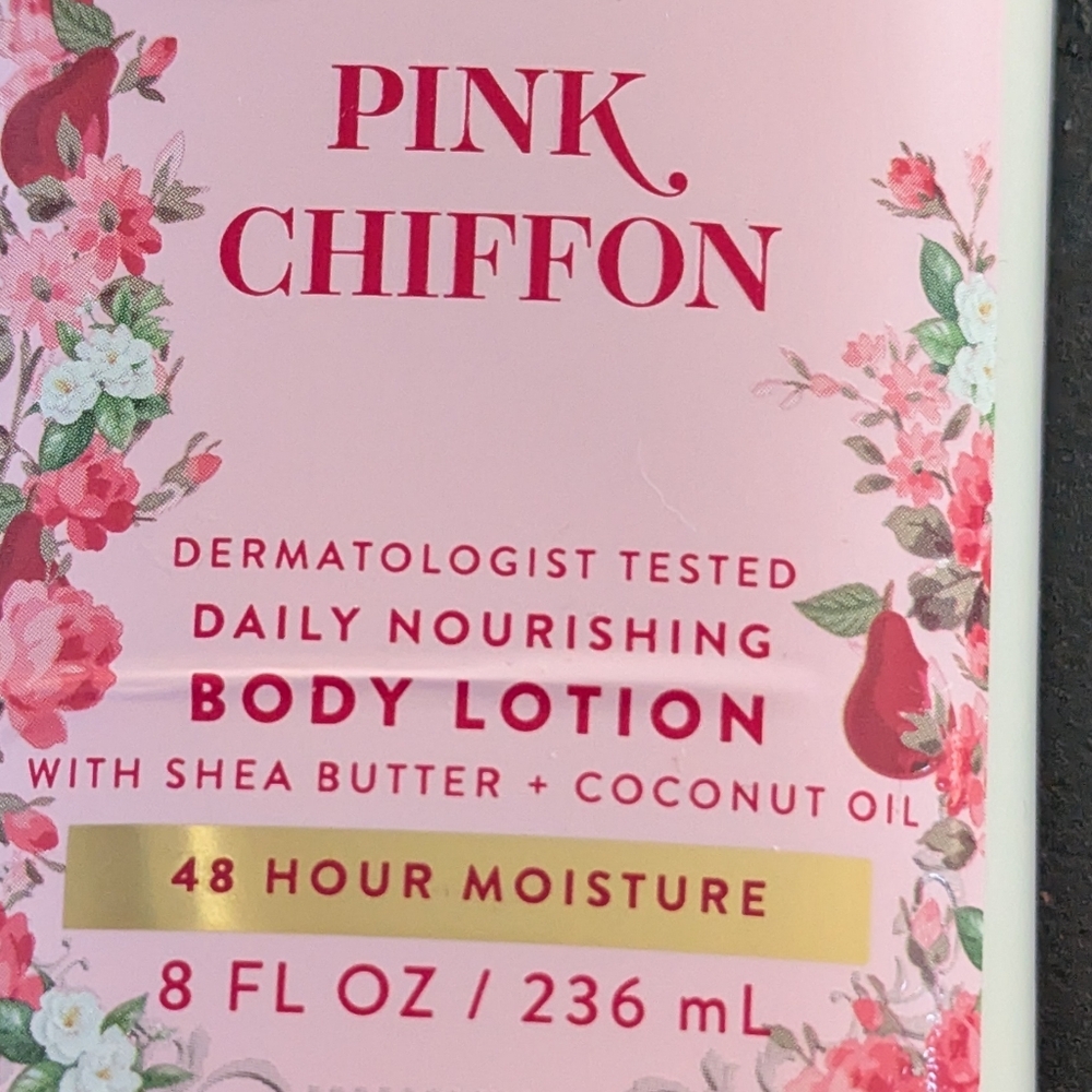 Pink Chiffon Body Lotion - Picture 2 of 4